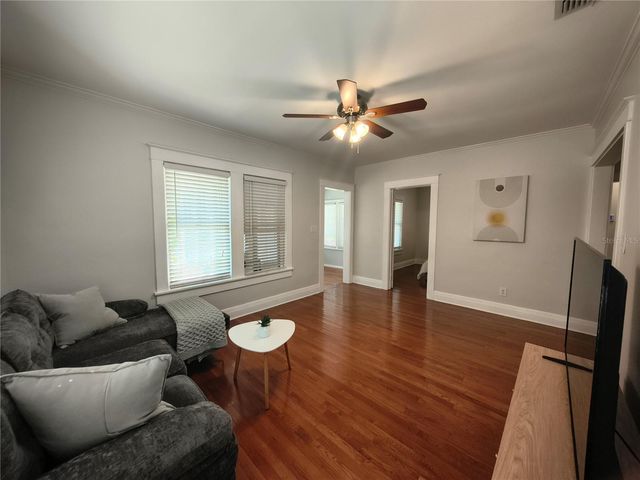 708 W IDLEWILD AVENUE, Tampa, FL 33604