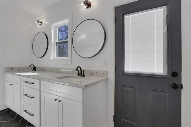 1770 Crestridge Drive SE, Marietta, GA 30067