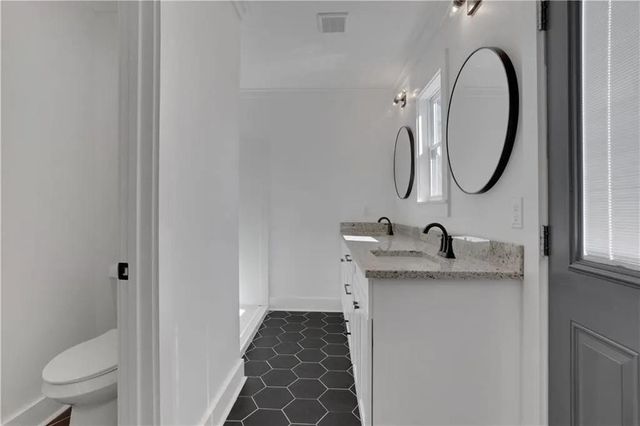 1770 Crestridge Drive SE, Marietta, GA 30067