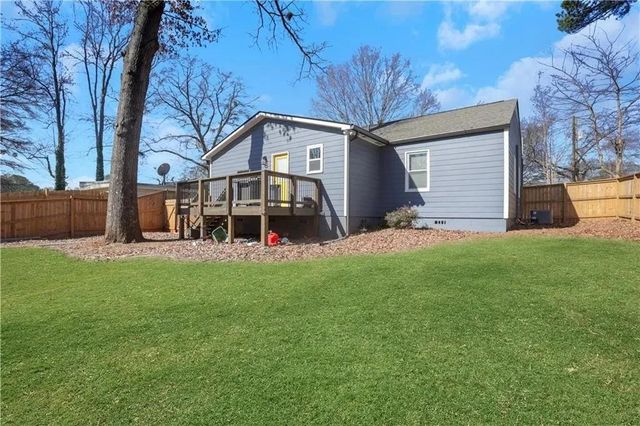 1770 Crestridge Drive SE, Marietta, GA 30067