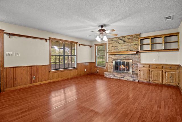 8659 Farm Road 115, Scroggins, TX 75480
