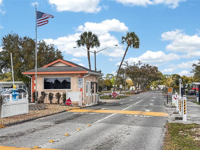 9925 SCEPTER AVENUE, Brooksville, FL 34613