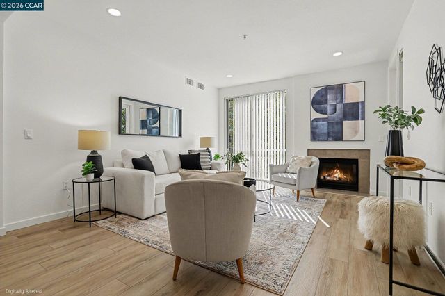 1655 N California Blvd 240, Walnut Creek, CA 94596