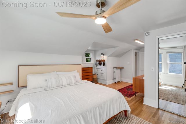 44 Kensington Boulevard, Pleasant Ridge, MI 48069