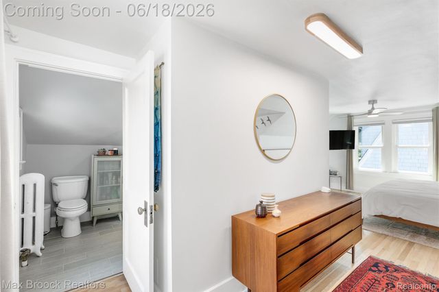 44 Kensington Boulevard, Pleasant Ridge, MI 48069