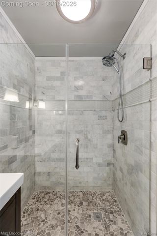 44 Kensington Boulevard, Pleasant Ridge, MI 48069
