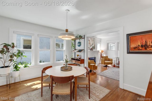 44 Kensington Boulevard, Pleasant Ridge, MI 48069