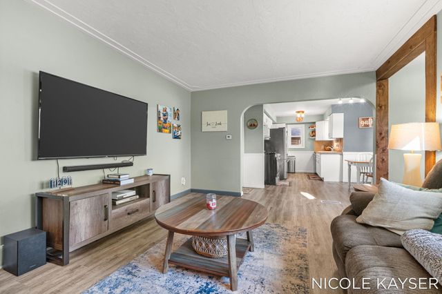 10471 Chicago Drive, Holland Twp, MI 49464