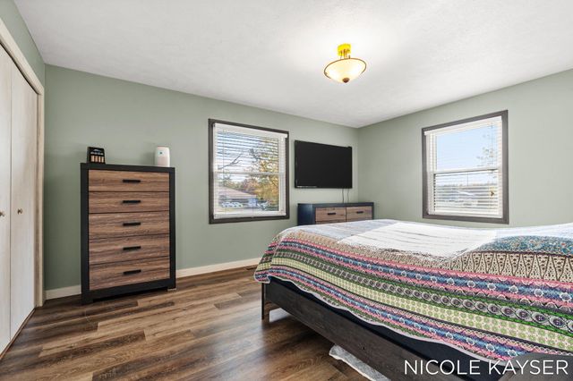 10471 Chicago Drive, Holland Twp, MI 49464