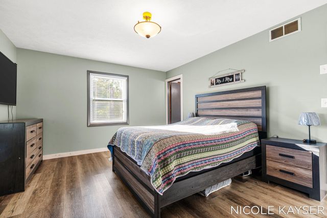 10471 Chicago Drive, Holland Twp, MI 49464