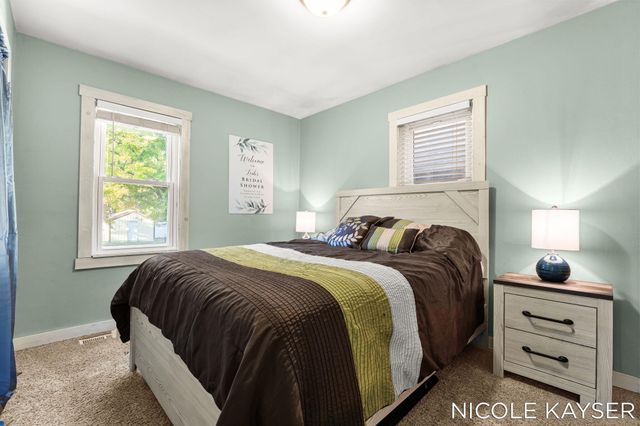 10471 Chicago Drive, Holland Twp, MI 49464