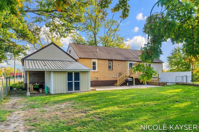 10471 Chicago Drive, Holland Twp, MI 49464