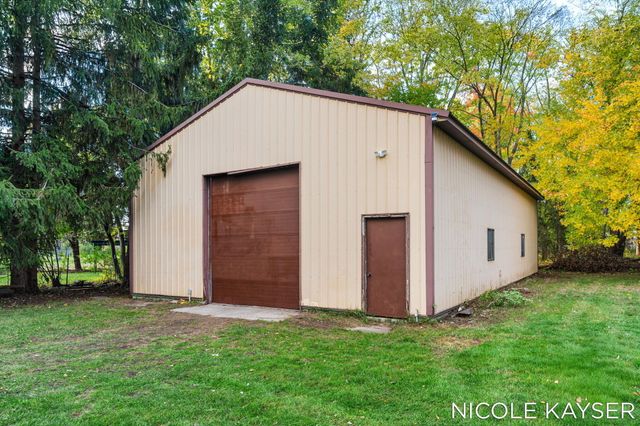10471 Chicago Drive, Holland Twp, MI 49464