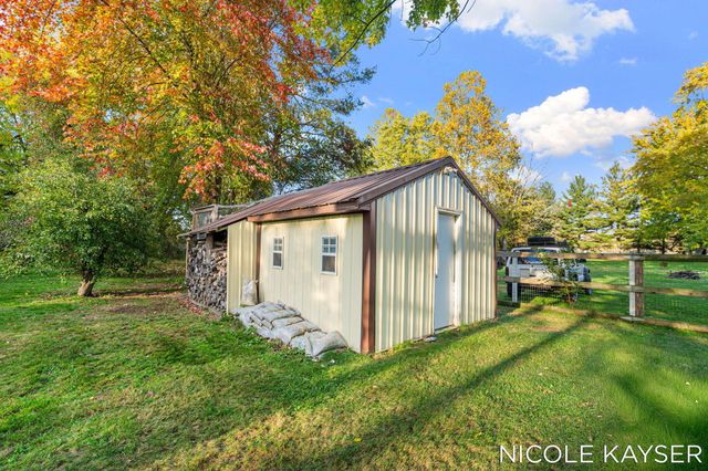 10471 Chicago Drive, Holland Twp, MI 49464