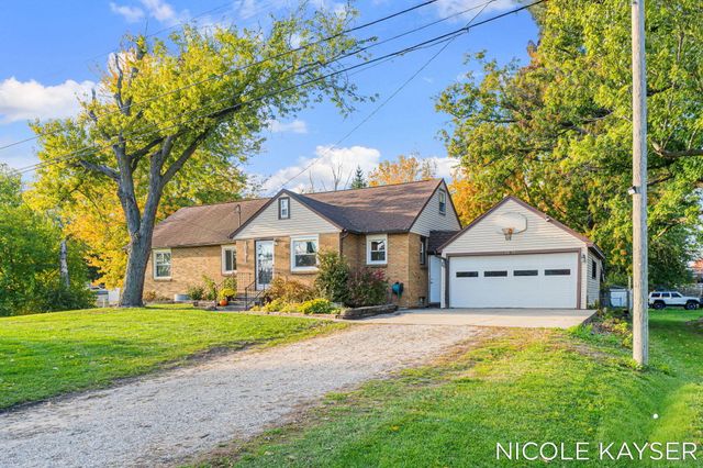 10471 Chicago Drive, Holland Twp, MI 49464