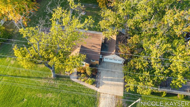 10471 Chicago Drive, Holland Twp, MI 49464