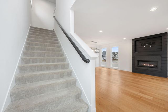 6301 Red Cedar Drive, Chaska, MN 55318