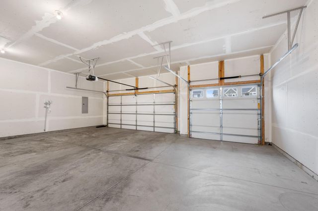 6301 Red Cedar Drive, Chaska, MN 55318