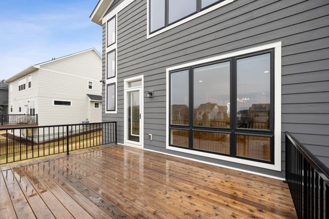 6301 Red Cedar Drive, Chaska, MN 55318