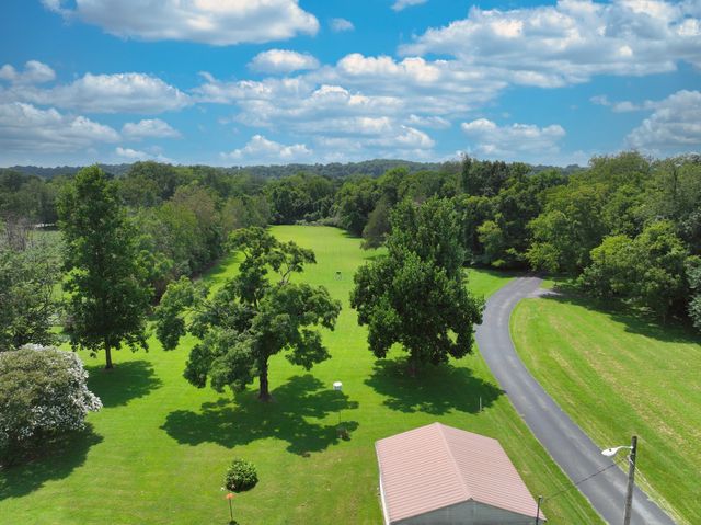 1544 Neelys Bend Rd, Madison, TN 37115