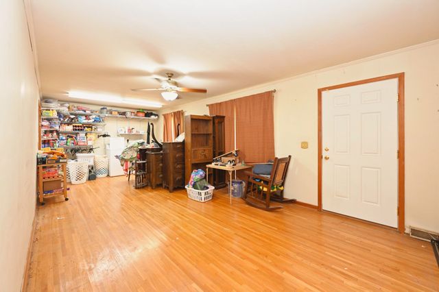 1544 Neelys Bend Rd, Madison, TN 37115