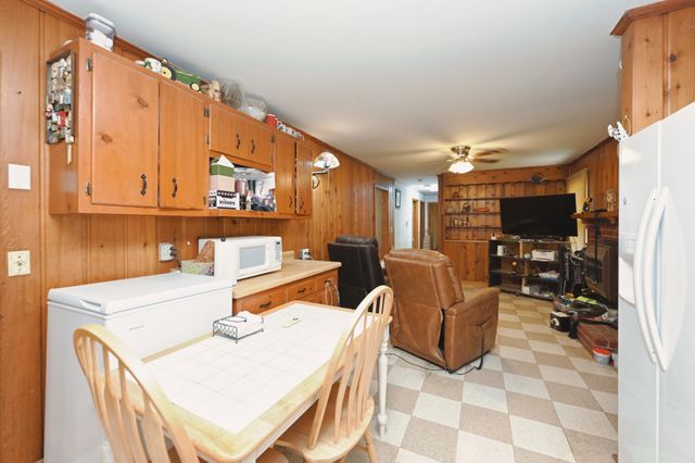 1544 Neelys Bend Rd, Madison, TN 37115