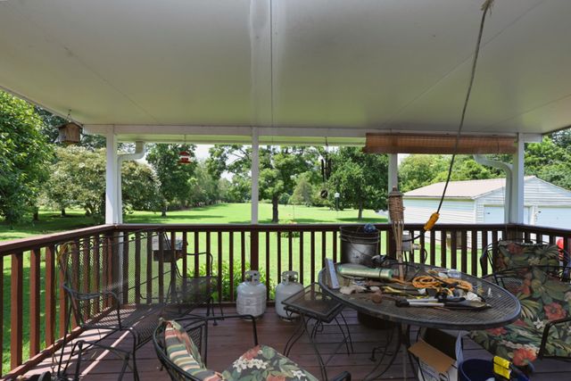 1544 Neelys Bend Rd, Madison, TN 37115