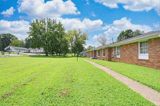 1544 Neelys Bend Rd, Madison, TN 37115