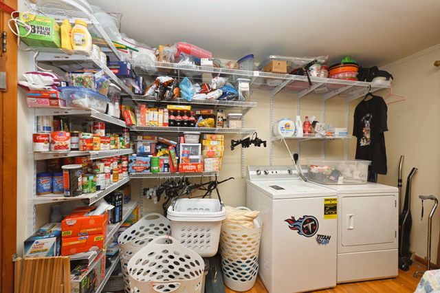 1544 Neelys Bend Rd, Madison, TN 37115