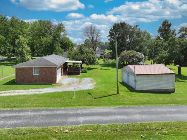 1544 Neelys Bend Rd, Madison, TN 37115