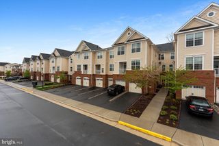 23265 MILLTOWN KNOLL SQ #109, Ashburn, VA 20148