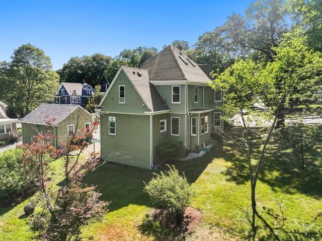 305 Central Street, Newton, MA 02466