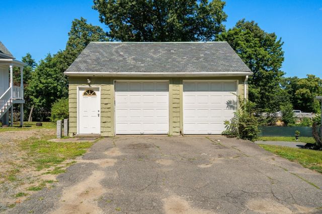 305 Central Street, Newton, MA 02466