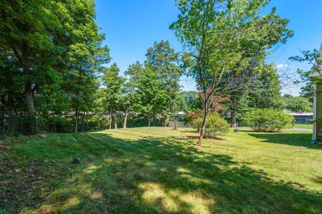 305 Central Street, Newton, MA 02466