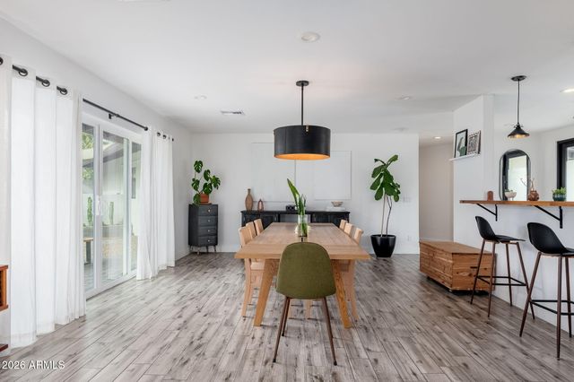 4338 E RANCHO Drive, Phoenix, AZ 85018