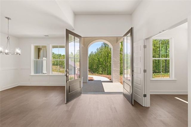 8330 Creekside Overlook Drive, Gainesville, GA 30506