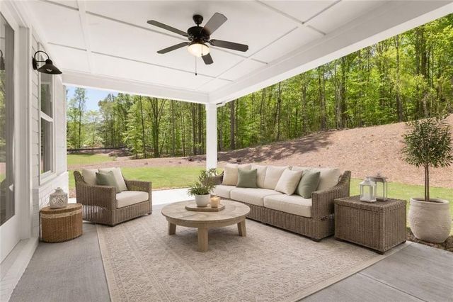 8330 Creekside Overlook Drive, Gainesville, GA 30506
