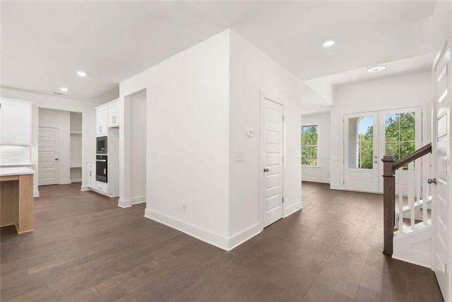 8330 Creekside Overlook Drive, Gainesville, GA 30506