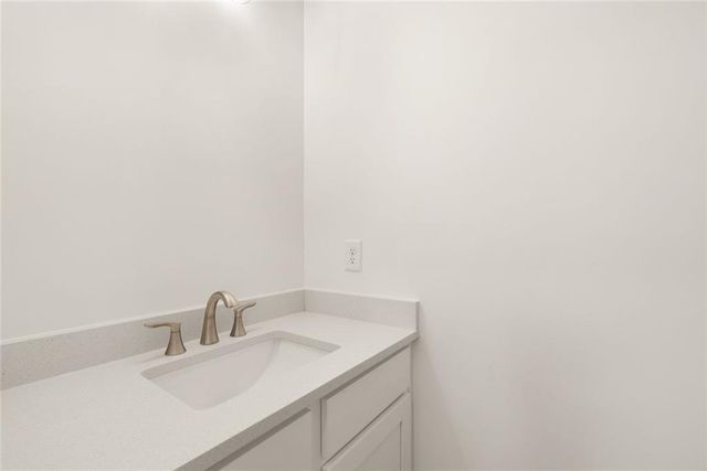 8330 Creekside Overlook Drive, Gainesville, GA 30506