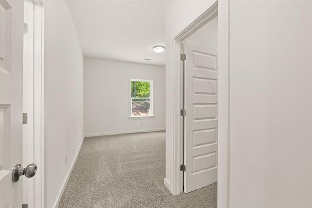 8330 Creekside Overlook Drive, Gainesville, GA 30506