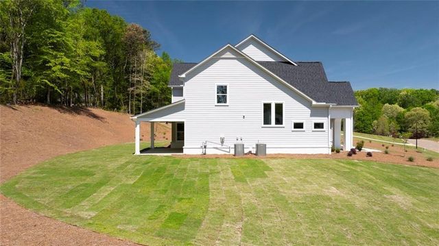 8330 Creekside Overlook Drive, Gainesville, GA 30506