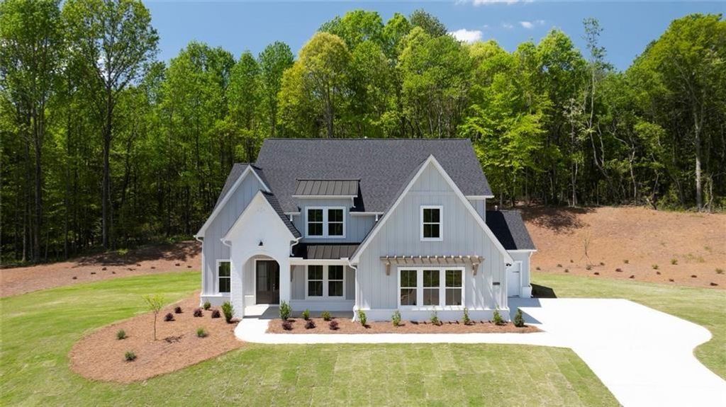 8330 Creekside Overlook Drive, Gainesville, GA 30506