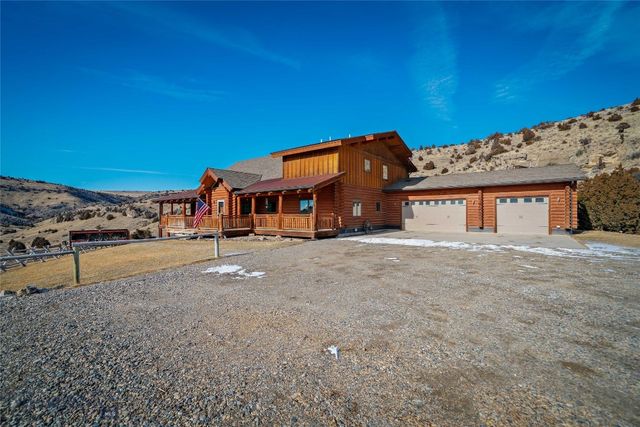 1460 Horseshoe Gulch Road, Manhattan, MT 59741