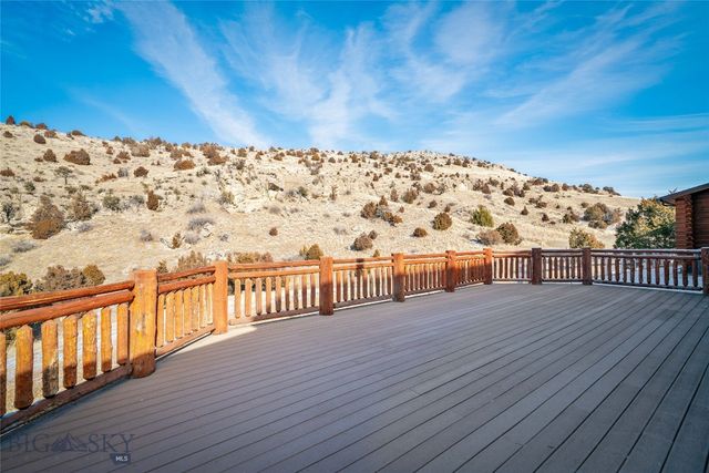 1460 Horseshoe Gulch Road, Manhattan, MT 59741