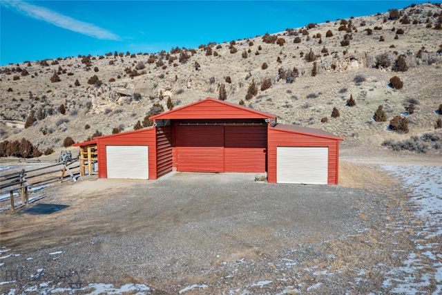 1460 Horseshoe Gulch Road, Manhattan, MT 59741