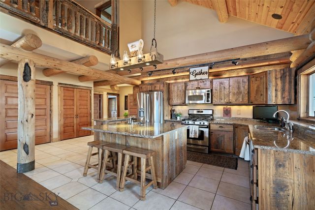 1460 Horseshoe Gulch Road, Manhattan, MT 59741