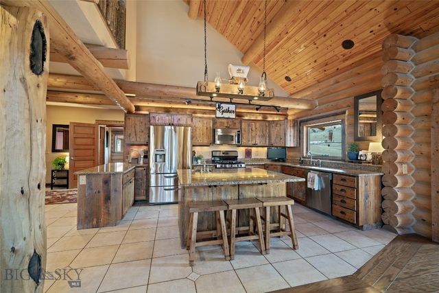 1460 Horseshoe Gulch Road, Manhattan, MT 59741