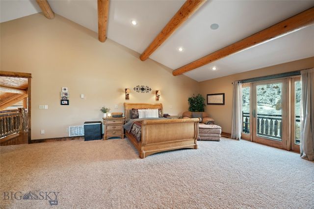 1460 Horseshoe Gulch Road, Manhattan, MT 59741