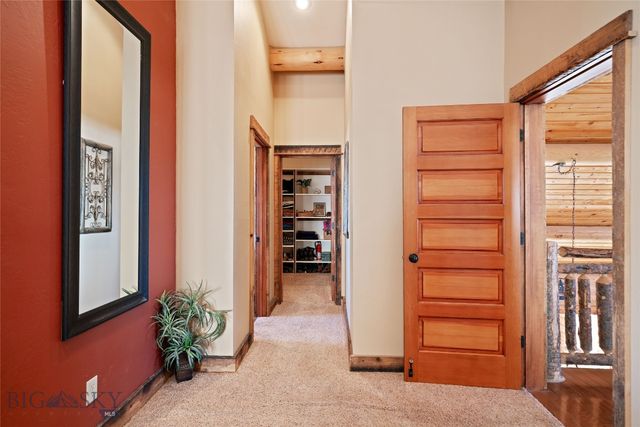 1460 Horseshoe Gulch Road, Manhattan, MT 59741