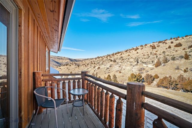 1460 Horseshoe Gulch Road, Manhattan, MT 59741